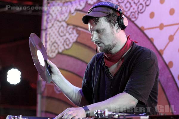 DJ KOZE - 2011-09-10 - PARIS - Parc de Bagatelle - 